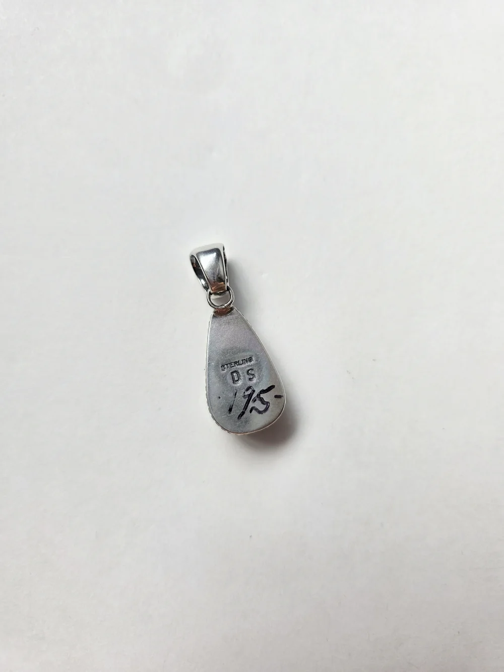 Silver Teardrop White and Black Stone Pendant - Women Jewelry White Buffalo